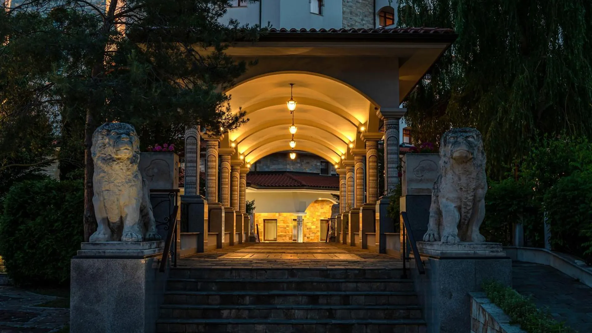 Helena Sands Słoneczny Brzeg